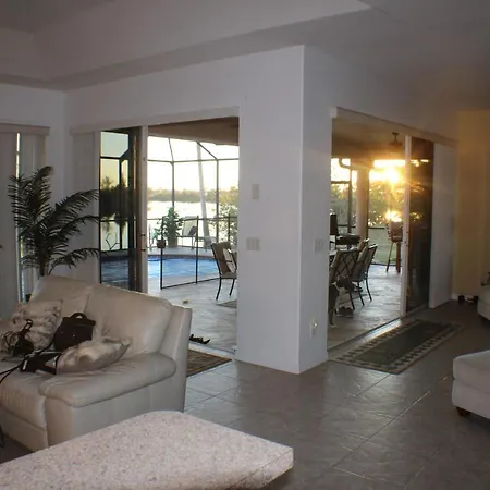 Wildlife Views & Fishing Villa Cape Coral Exterior photo